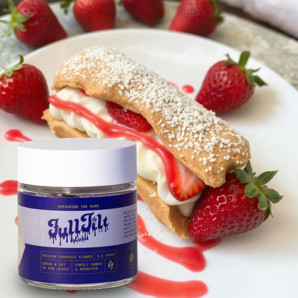 Strawberry Cannoli
