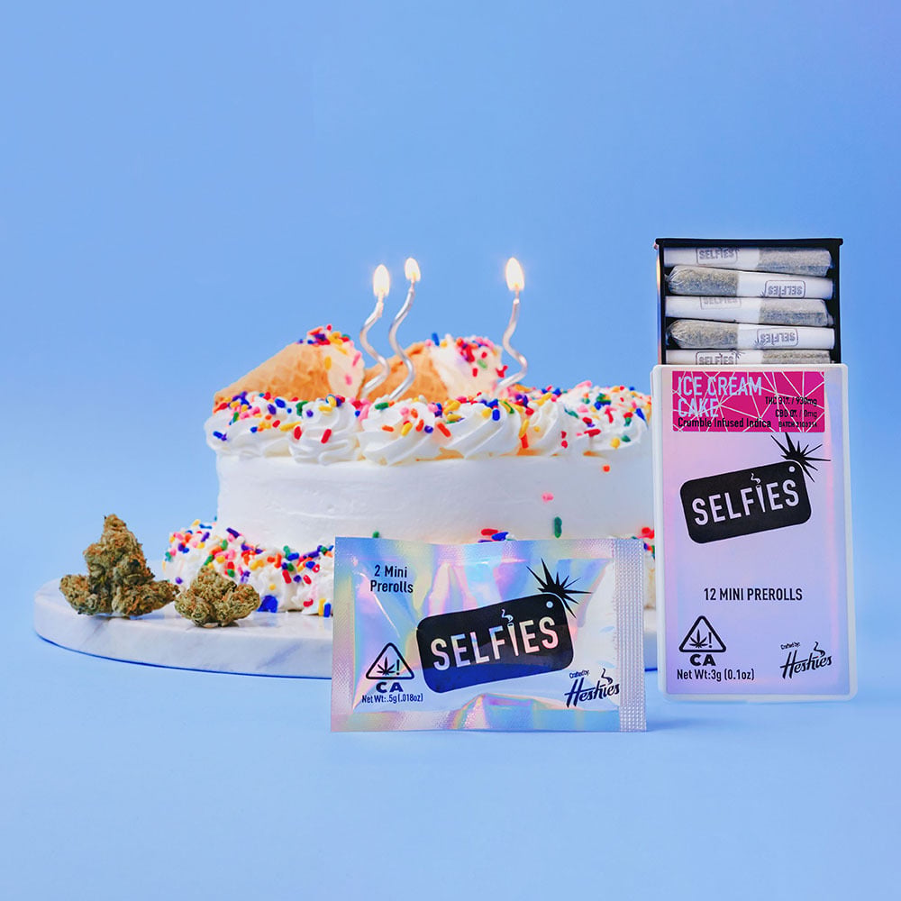 SELFiES — ICE CREAM CAKE