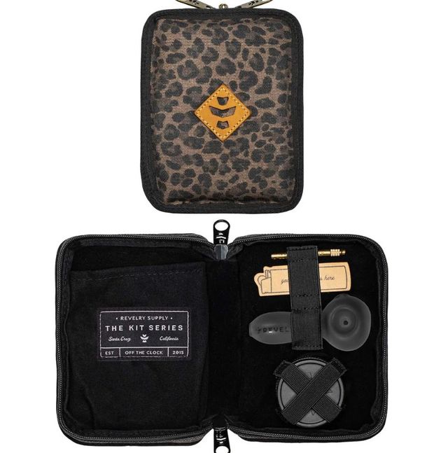 The Pipe Kit - Smell Proof Kit Revelry