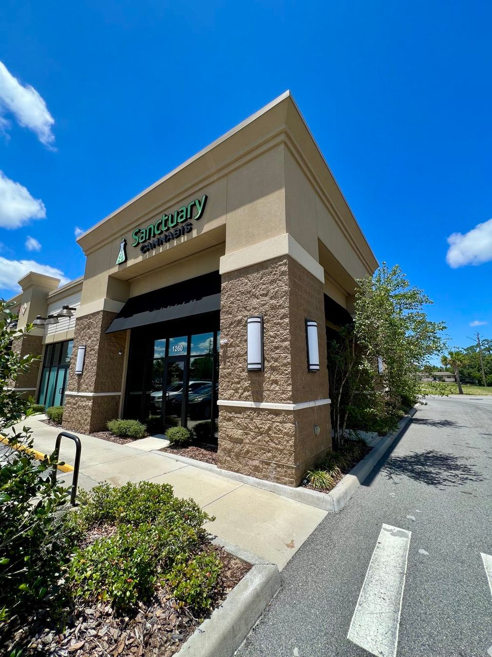 Store Image 0