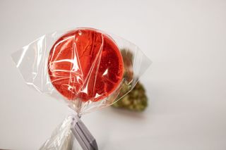 Peach Mango Lollipop Greener Pastures