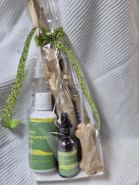 Dog Daze Gift Set