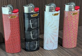 Large Lighter