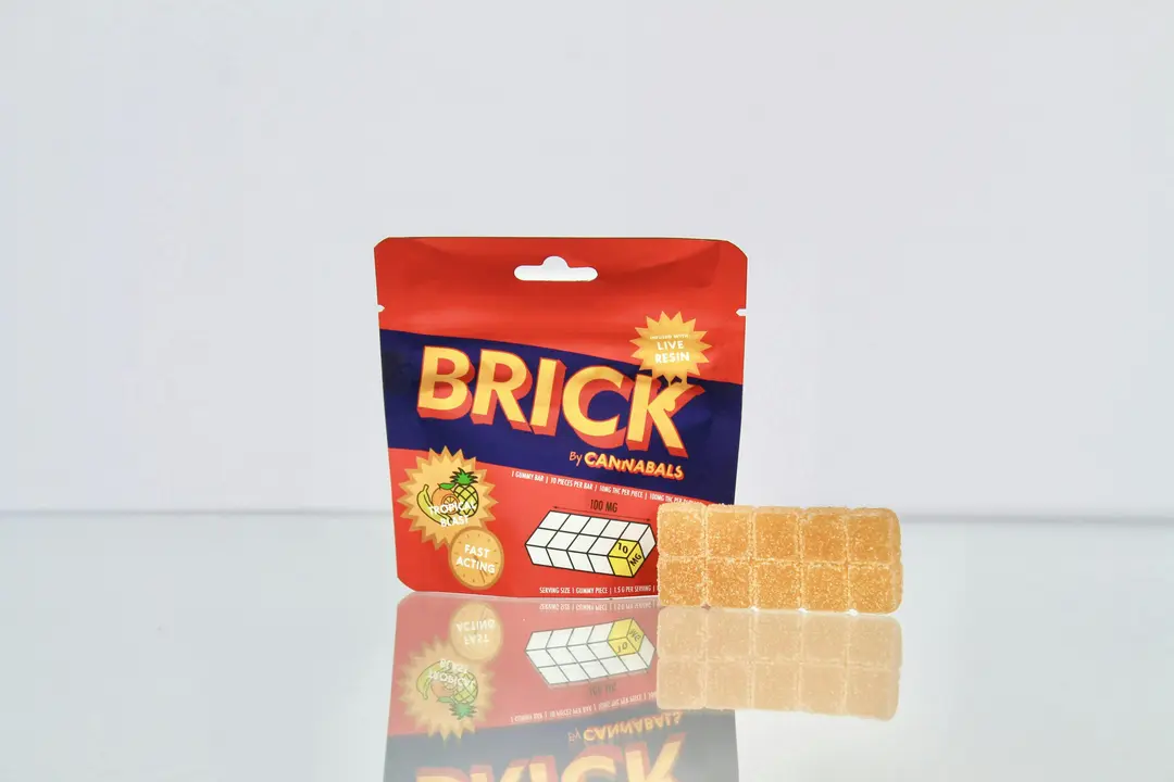 Tropical Blast Brick Cannabals