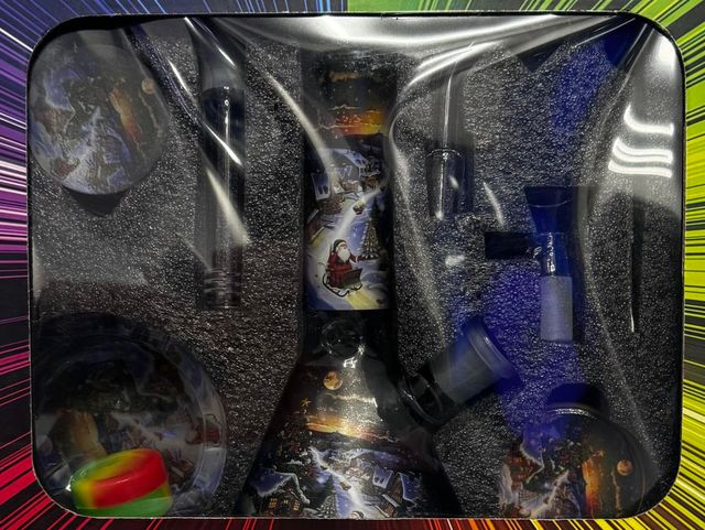 Glass Smoking Set w/ Gift Box