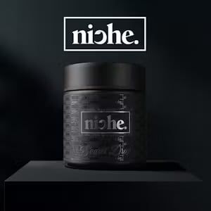Pink Ink 🌿💗 Niche