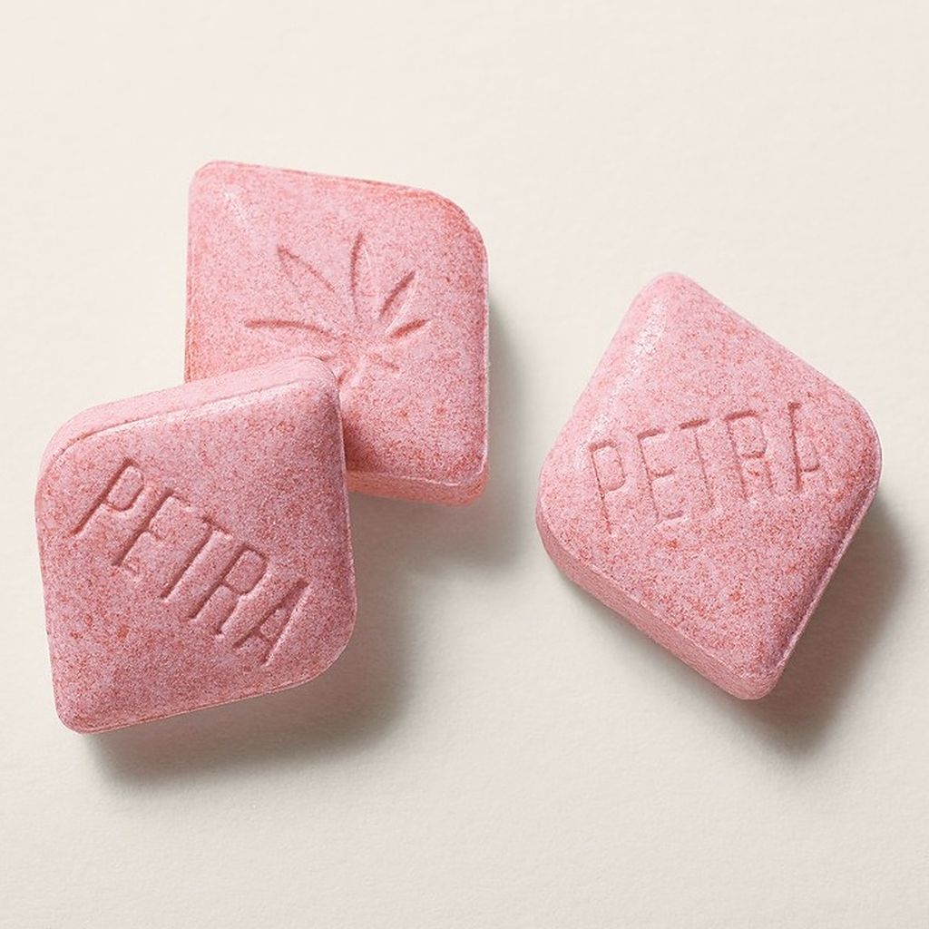 Kiva Petra Mints Tart Cherry