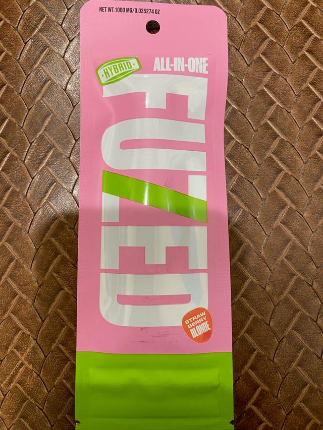 Strawberry Blonde Disposable Fuzed