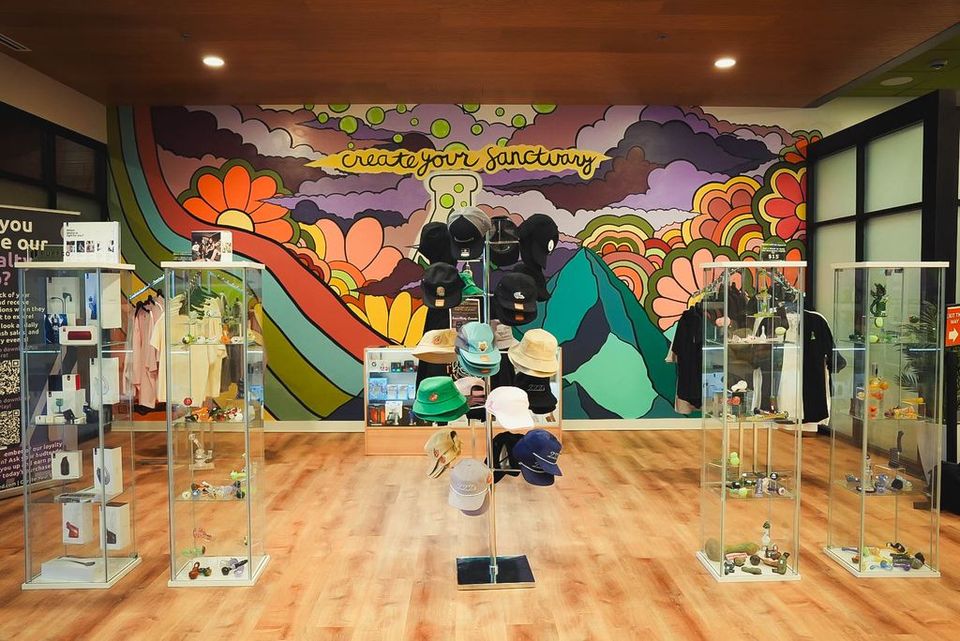 Store Image 2