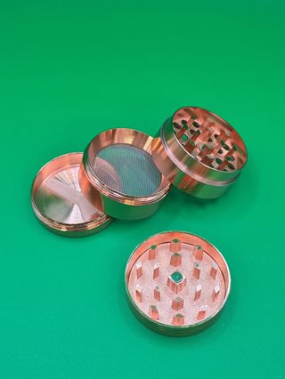 4-piece Rose Gold Metal Grinder  Blossom Flower