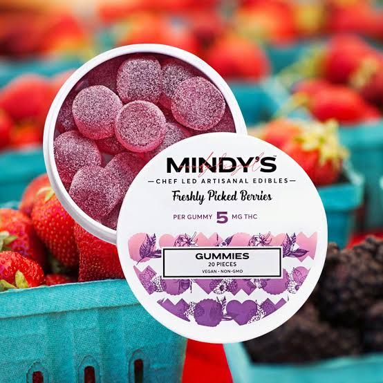 Mindy'S Freshly Picked Berries Cresco