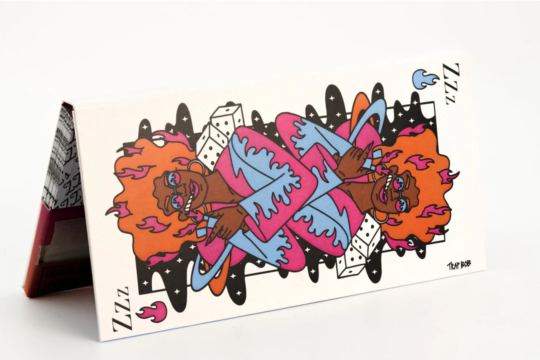 King Size Slim Rolling Papers + Tips - "Queen of Flames" ZZZ's