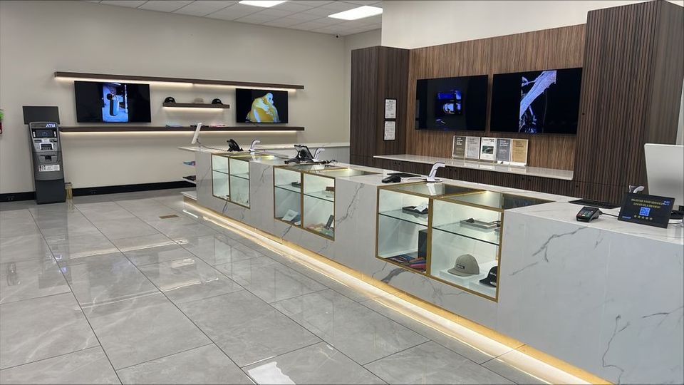 Storefront 3