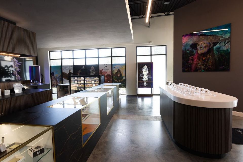 Storefront 4