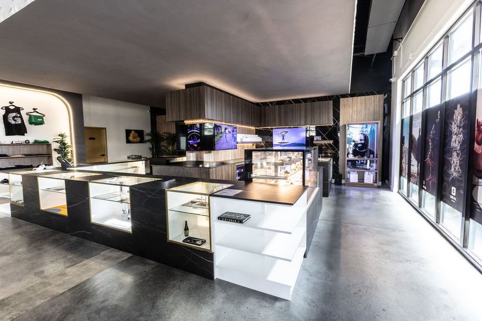 Storefront 5