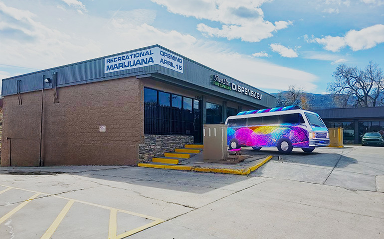Silver Stem Broadmoor Dispensary | Colorado Springs, CO