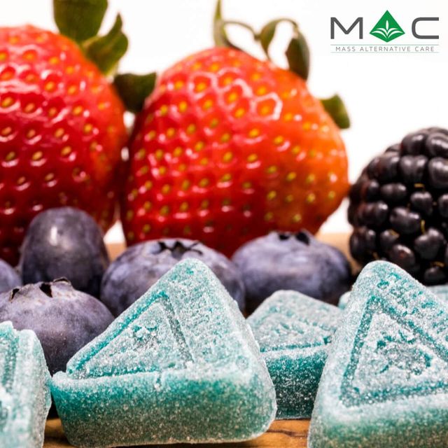 sMACs Tripleberry 100mg Full-Spectrum RSO Gummies MAC sMACs Tripleberry 100mg Full-Spectrum RSO Gummies MAC