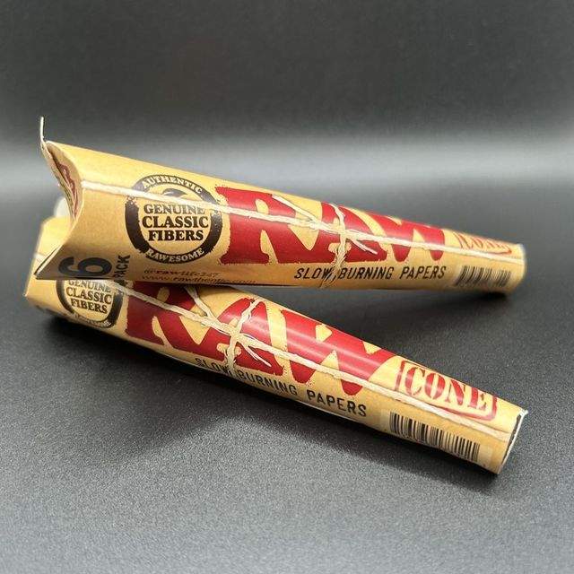 Classic 6pk Pre-Roll 1 1/4 Cones Raw