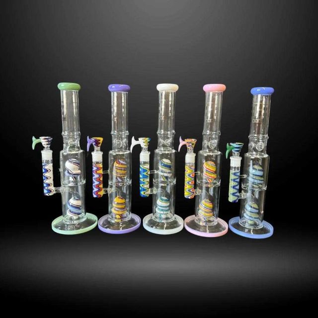 GLASS WATER PIPE HighGarden