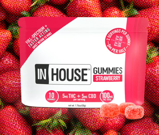 Strawberry 1:1 In House Strawberry 1:1 In House