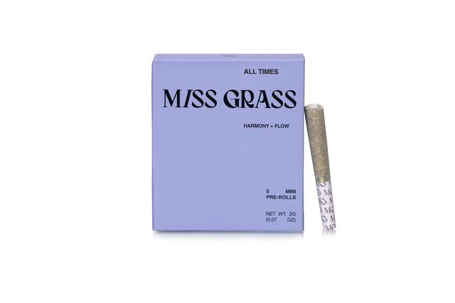 Strawberry Gelato | Miss Grass Strawberry Gelato | Miss Grass
